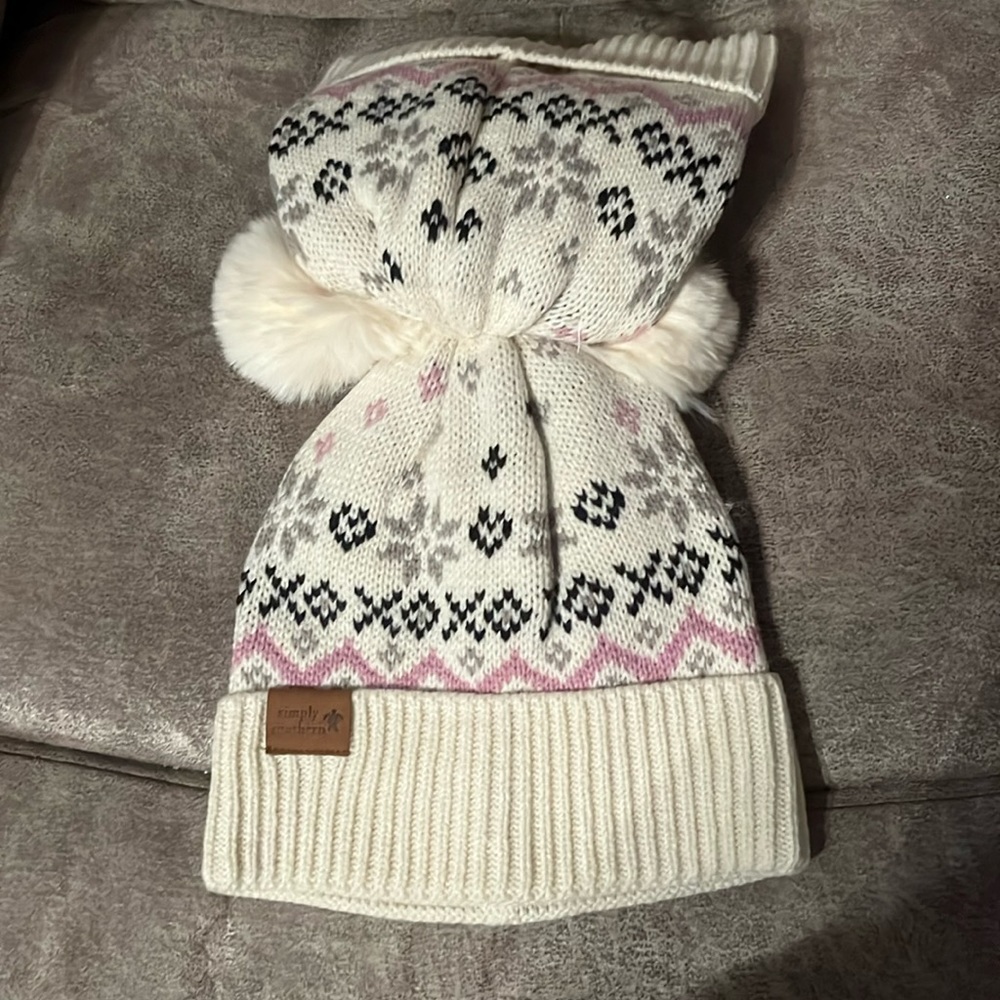 Simply Southern Mommy & Me Soft & Fuzzy Beanie New with Tags - Picture 8 of 8